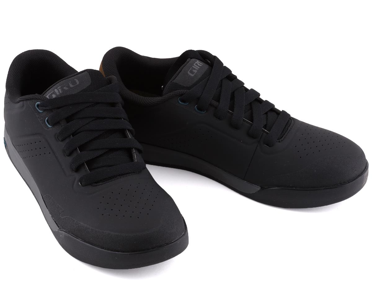 Giro Latch Flat Pedal Mountain Shoes (Black/Dark Shadow) (39)