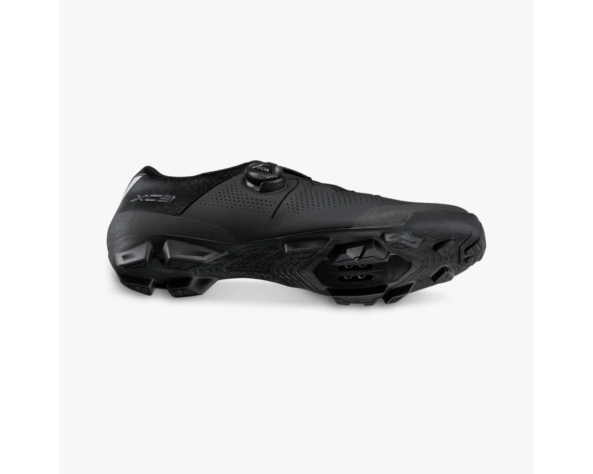Shimano SH-XC302 Mountain Bike Shoes (Black) (42) (Wide)